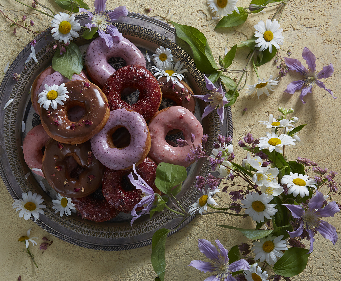 FP_FloralDoughnutsFourWays_294
